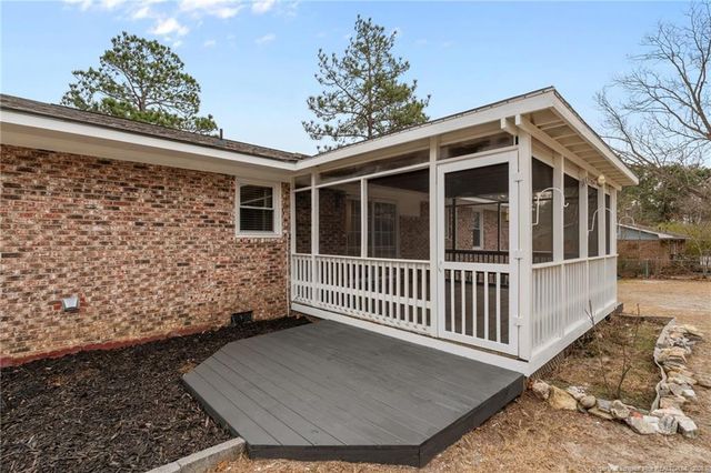 6138 Lexington Drive, Hope Mills, NC 28348