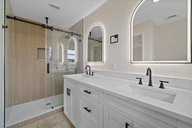 1016 FUCHSIA DRIVE, Holiday, FL 34691