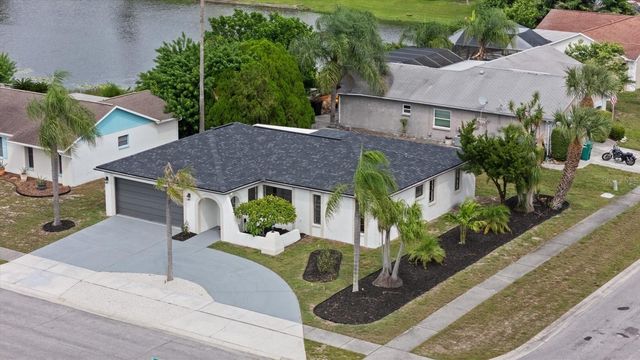 1016 FUCHSIA DRIVE, Holiday, FL 34691