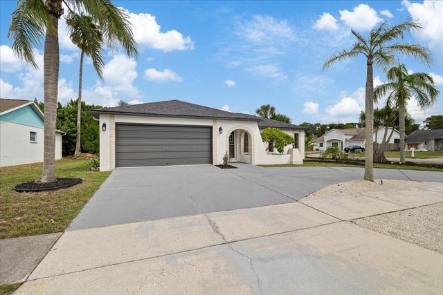 1016 FUCHSIA DRIVE, Holiday, FL 34691