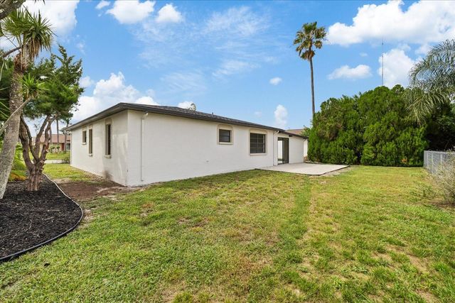 1016 FUCHSIA DRIVE, Holiday, FL 34691