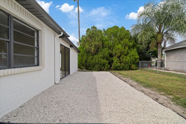 1016 FUCHSIA DRIVE, Holiday, FL 34691