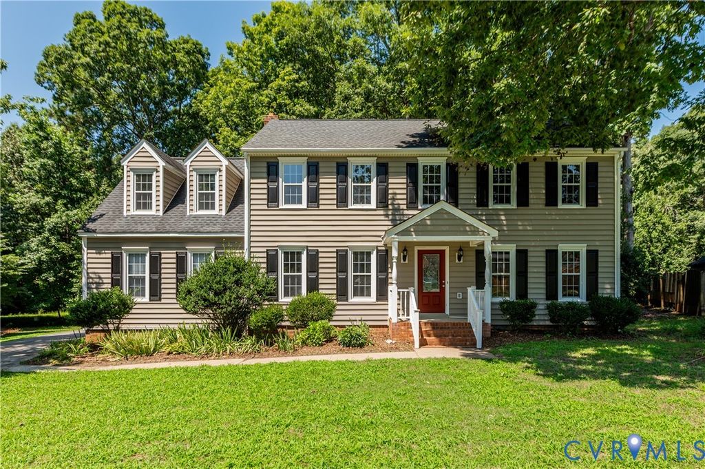 6104 Salem Oaks Ter, North Chesterfield, VA 23237