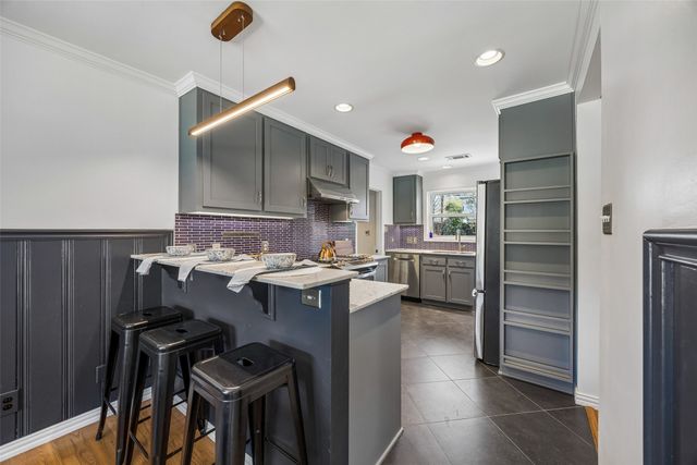 508 Hambrick Road, Dallas, TX 75218