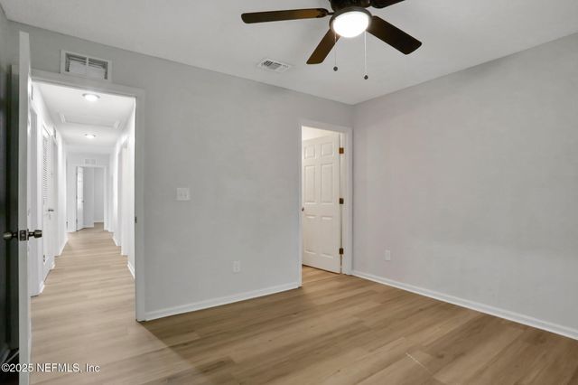 4404 KEY LARGO Drive, Jacksonville, FL 32218