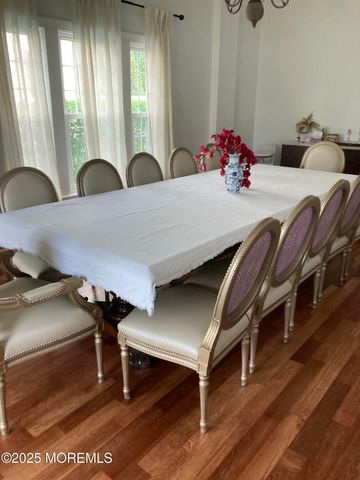 11 Lakeview Road, Deal, NJ 07723