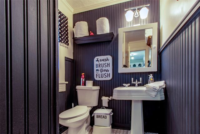 330 E Mcneill Street, Stephenville, TX 76401