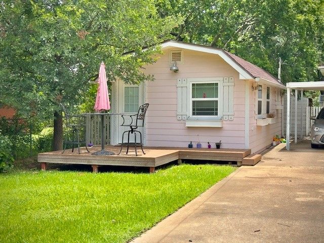 330 E Mcneill Street, Stephenville, TX 76401