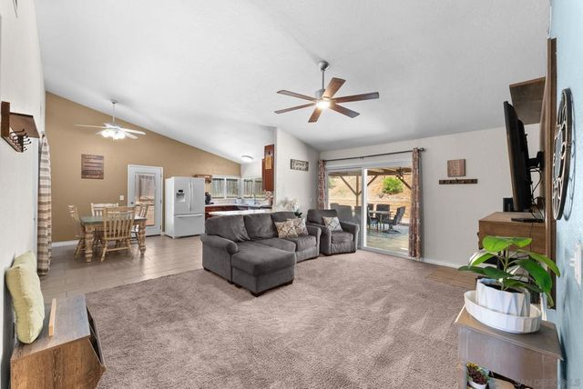 10828 Len, Santee, CA 92071