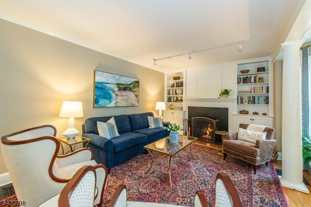 626 Boulevard, Westfield Town, NJ 07090