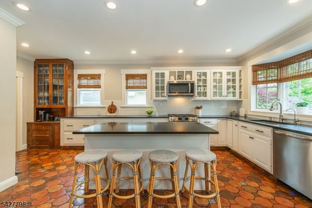 626 Boulevard, Westfield Town, NJ 07090