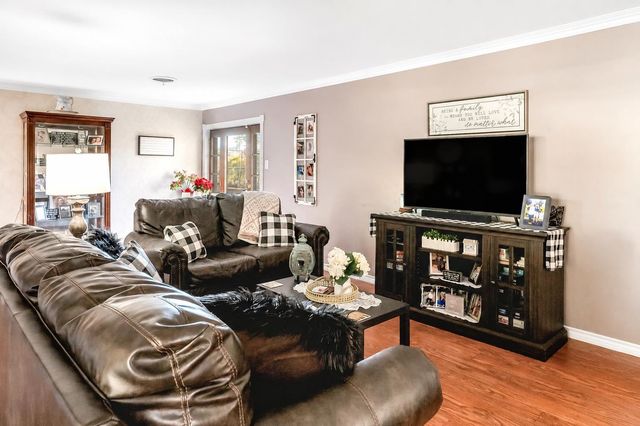 505 Laurel Ln, Hallsville, TX 75650