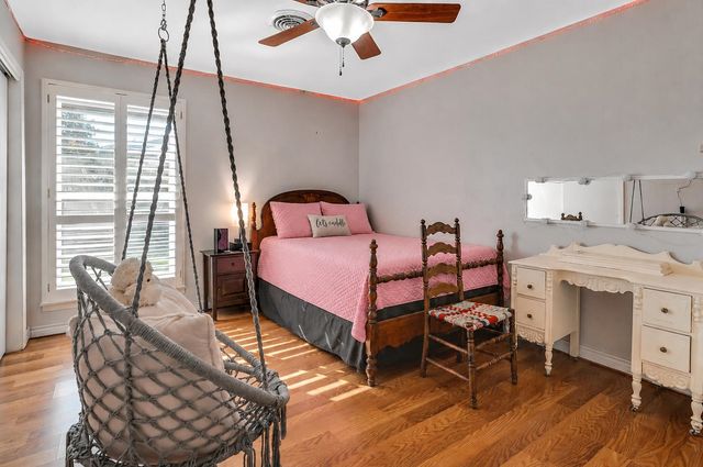 505 Laurel Ln, Hallsville, TX 75650