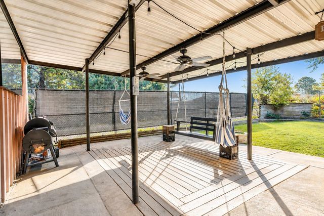 505 Laurel Ln, Hallsville, TX 75650