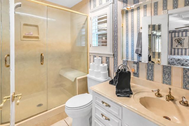 505 Laurel Ln, Hallsville, TX 75650