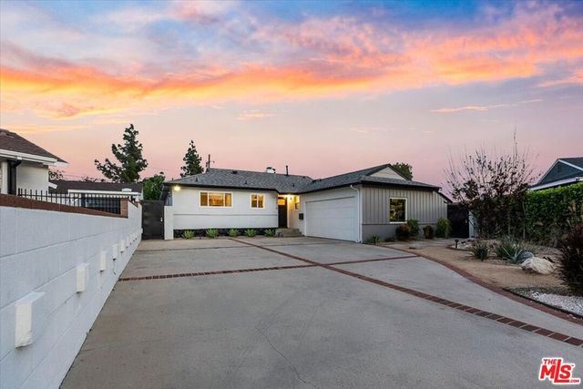 12610 Keswick Street, North Hollywood, CA 91605