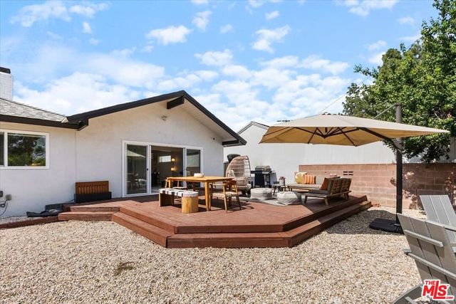 12610 Keswick Street, North Hollywood, CA 91605