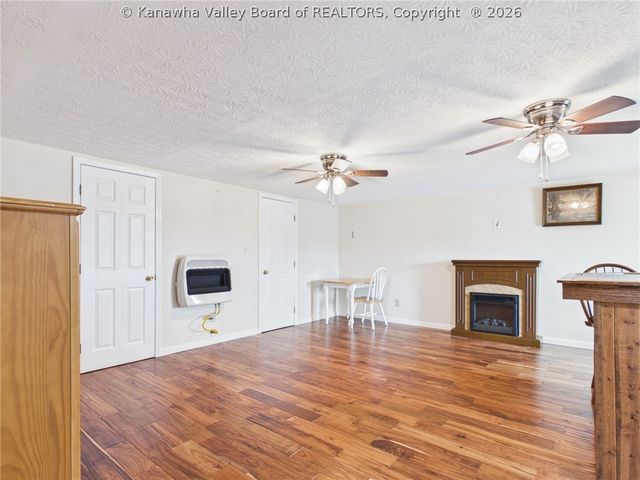 211 Trap Post Road, South Charleston, WV 25309