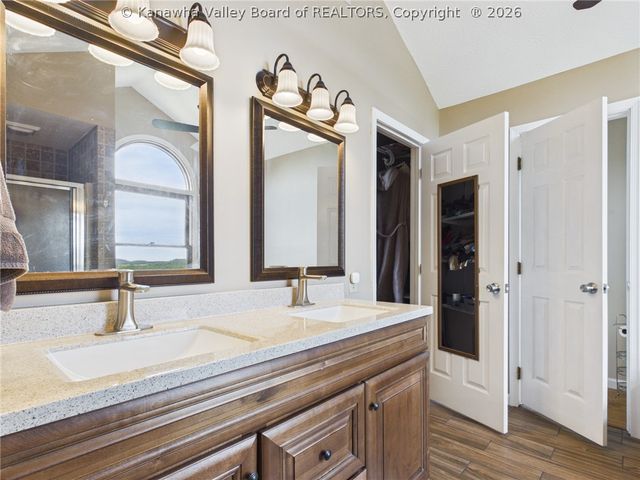 211 Trap Post Road, South Charleston, WV 25309