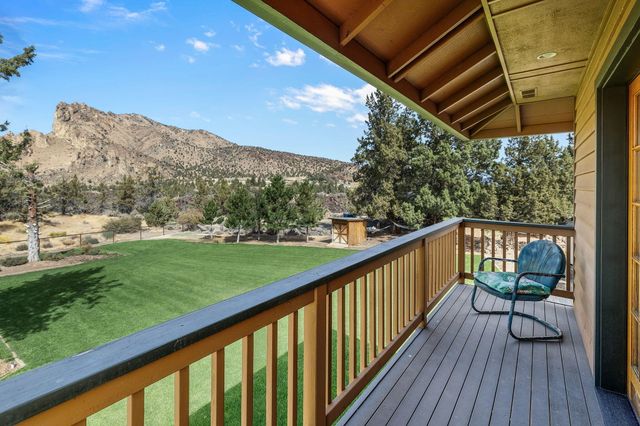 3885 NE Xenolith Street, Terrebonne, OR 97760