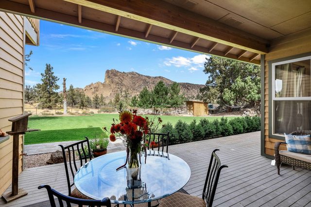 3885 NE Xenolith Street, Terrebonne, OR 97760