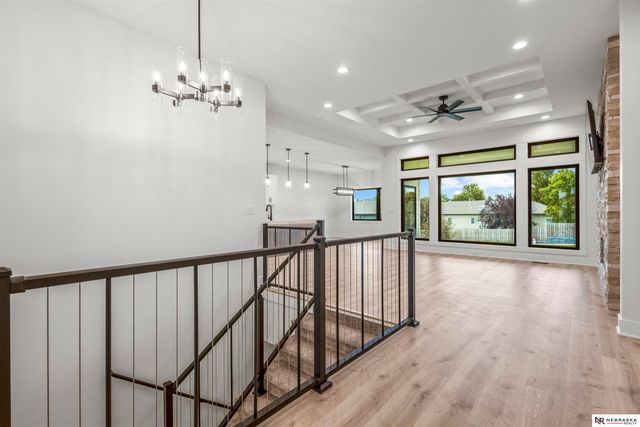 10005 S 180th Avenue Circle, Omaha, NE 68136