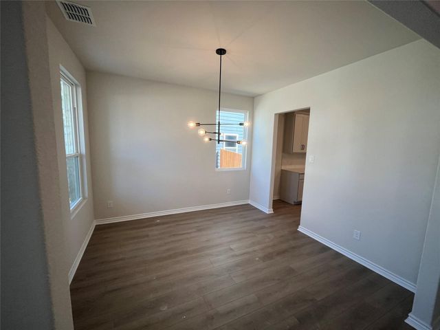 209 Woodrow LN, Liberty Hill, TX 78642