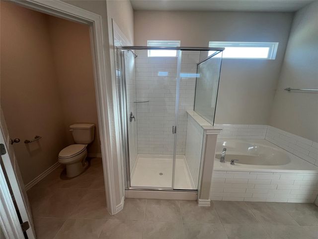 209 Woodrow LN, Liberty Hill, TX 78642