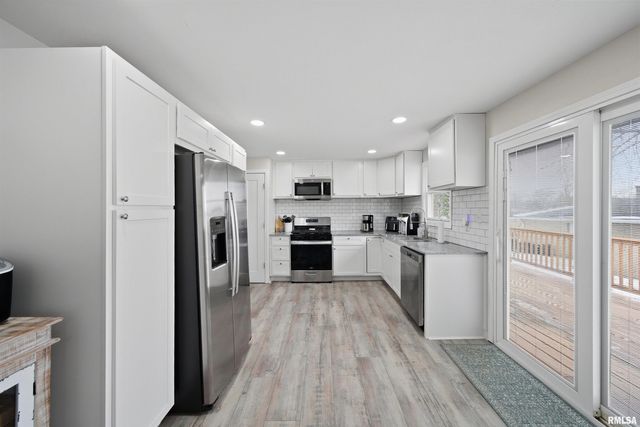 2428 N LEHMAN Road, Peoria, IL 61604