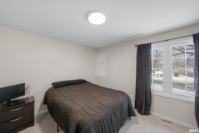 2428 N LEHMAN Road, Peoria, IL 61604