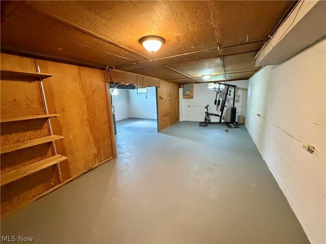 2624 Ellis Avenue NE, Canton, OH 44705