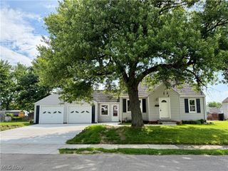 2624 Ellis Avenue NE, Canton, OH 44705