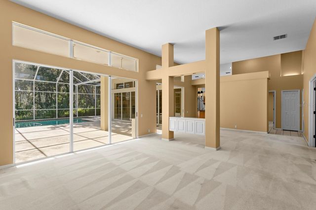 4917 LONDONDERRY DRIVE, Tampa, FL 33647