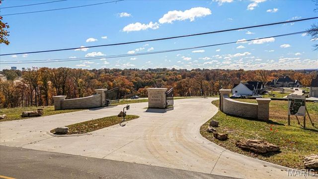 12259 Sunset Reserve Court, St Louis, MO 63127