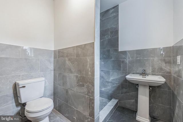 2824 N 22ND ST, Philadelphia, PA 19132