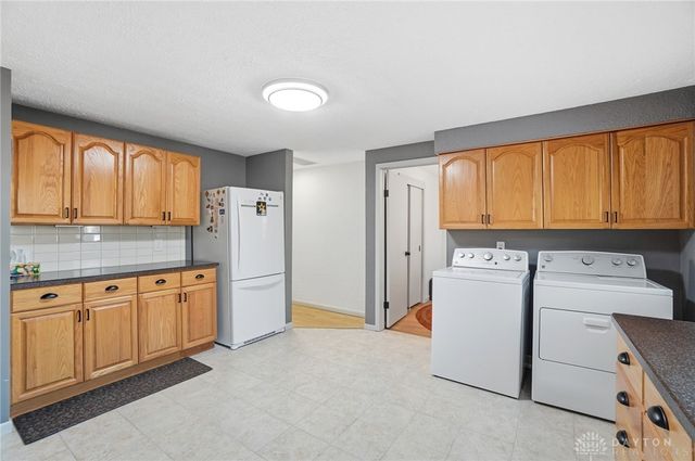 1044 Whitestone Road, Xenia, OH 45385