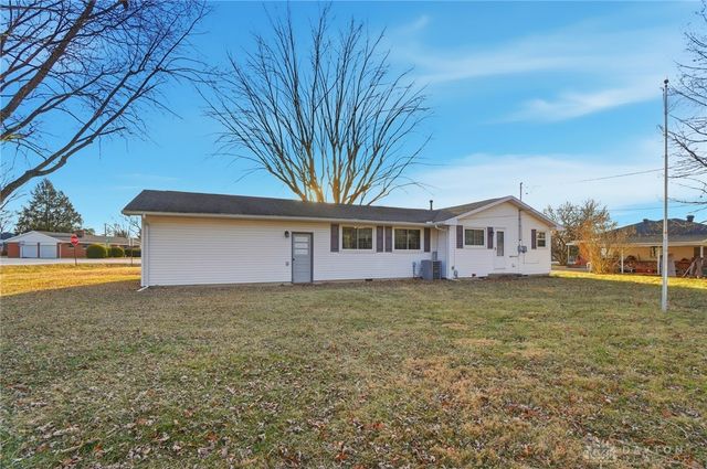 1044 Whitestone Road, Xenia, OH 45385