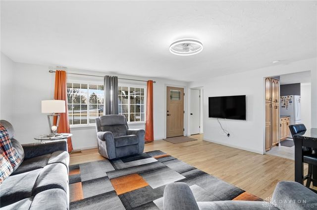 1044 Whitestone Road, Xenia, OH 45385