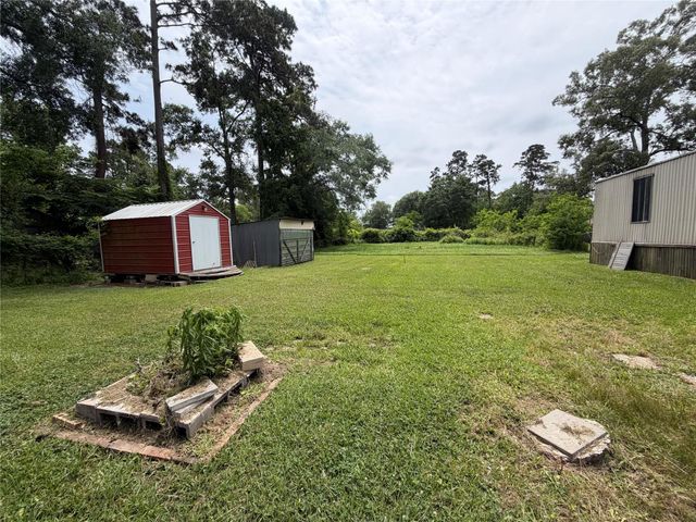 27554 Spanish Oaks Drive, New Caney, TX 77357