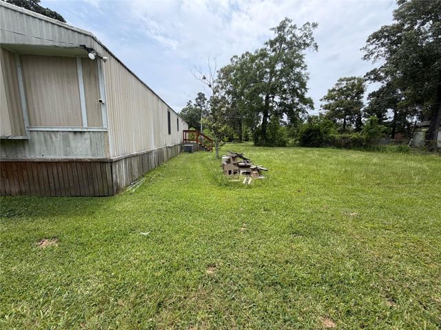 27554 Spanish Oaks Drive, New Caney, TX 77357