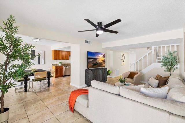 7256 MOFFATT LANE N, Pinellas Park, FL 33781