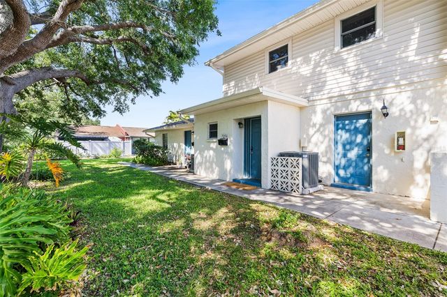 7256 MOFFATT LANE N, Pinellas Park, FL 33781