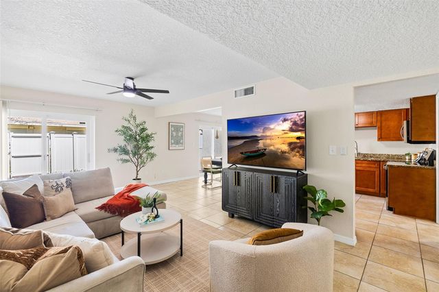 7256 MOFFATT LANE N, Pinellas Park, FL 33781