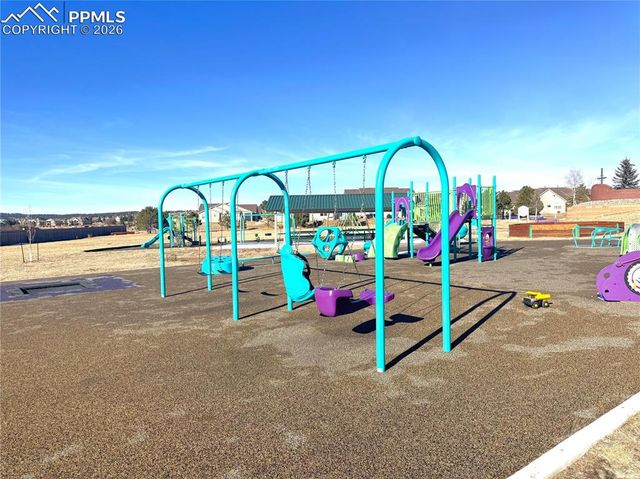 1231 Villa Grove, Monument, CO 80132