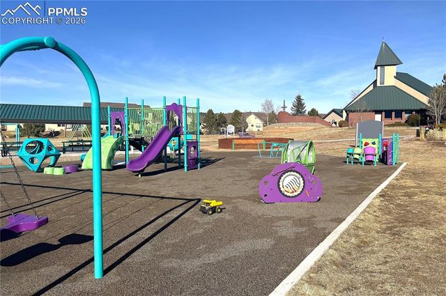 1231 Villa Grove, Monument, CO 80132