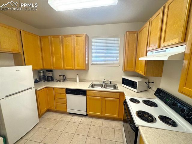 1231 Villa Grove, Monument, CO 80132