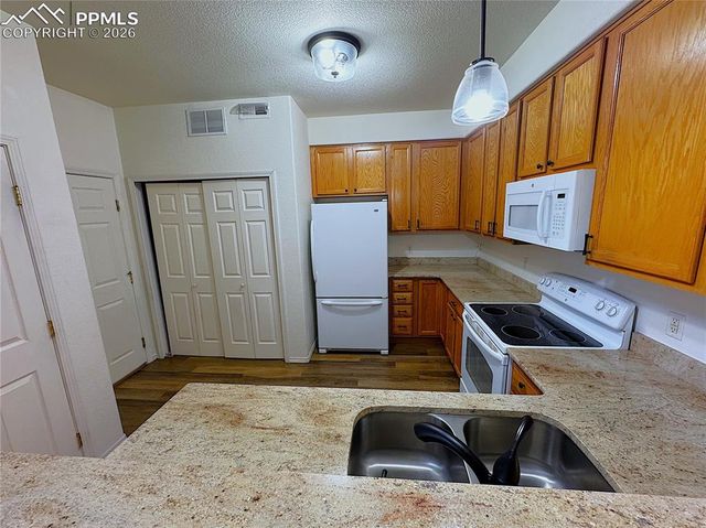 1231 Villa Grove, Monument, CO 80132