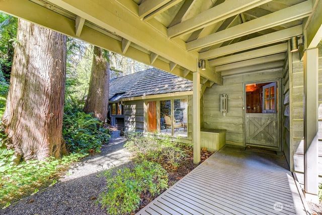 7802 NE 170th Street, Kenmore, WA 98028