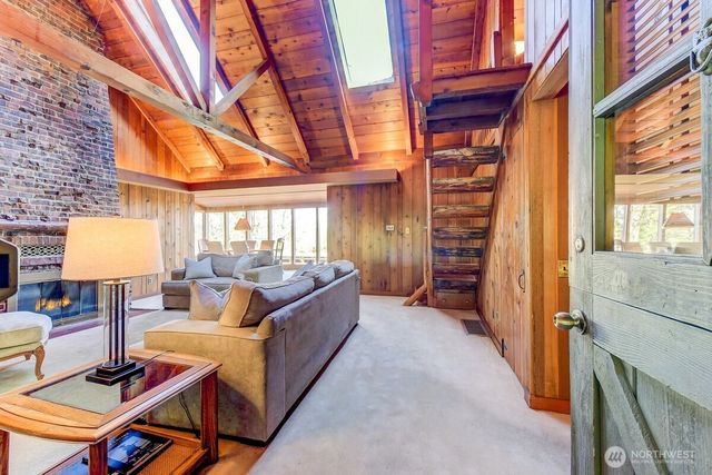 7802 NE 170th Street, Kenmore, WA 98028