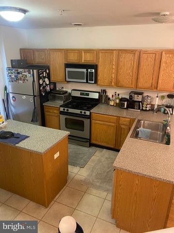 518 SAINT MARY STREET, Baltimore, MD 21201